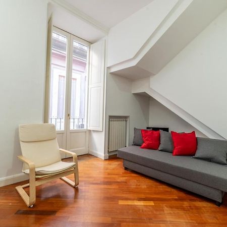 Via Atri 25 Apartman Nápoly Kültér fotó