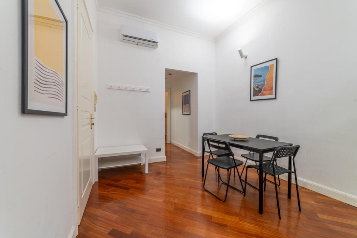 Via Atri 25 Apartman Nápoly Kültér fotó